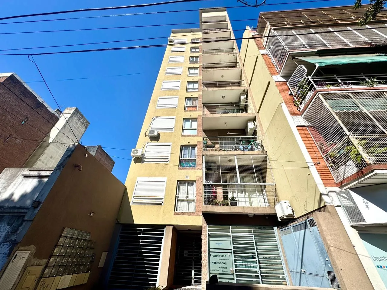 Departamento en Lisandro Medina 2200