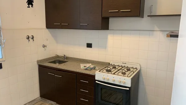Departamento en Rosales 200