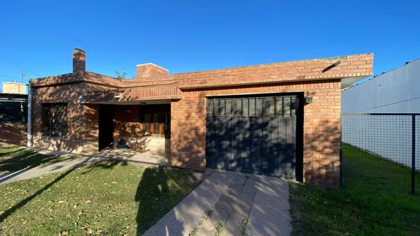Casa en De los Friulanos 5900