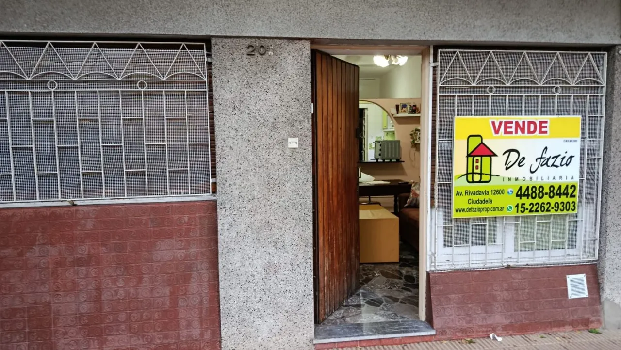 Departamento en estero bellaco 200