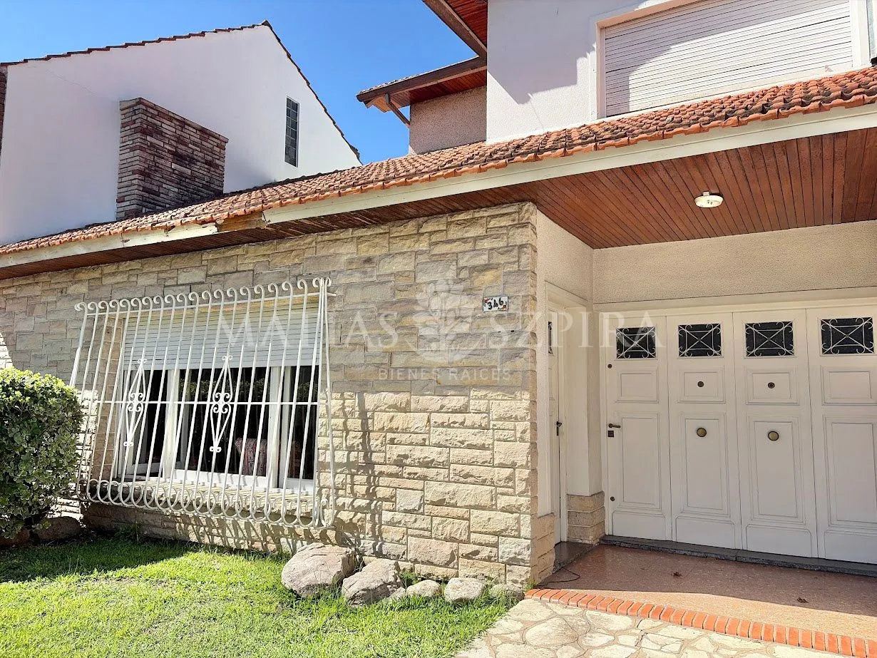 Casa en EMILIO CASTRO 300