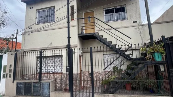 Departamento en carrasco 2600
