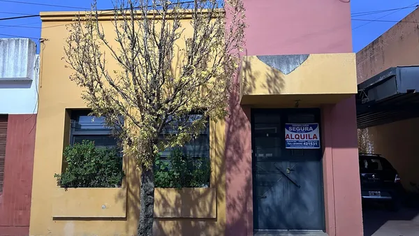 Local Comercial en 25 de mayo 400