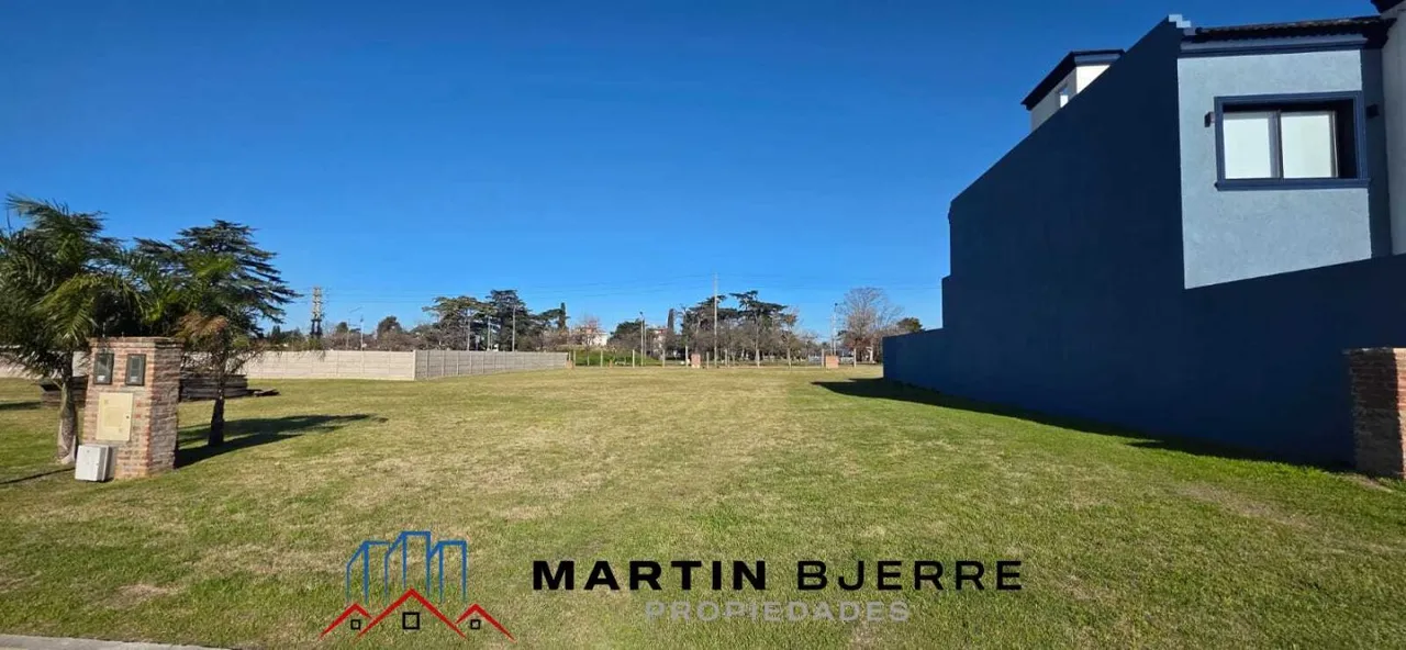 Lote en Av.Martin de Gue