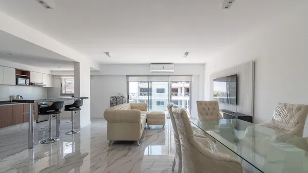 Departamento en AV PATRICIOS 200