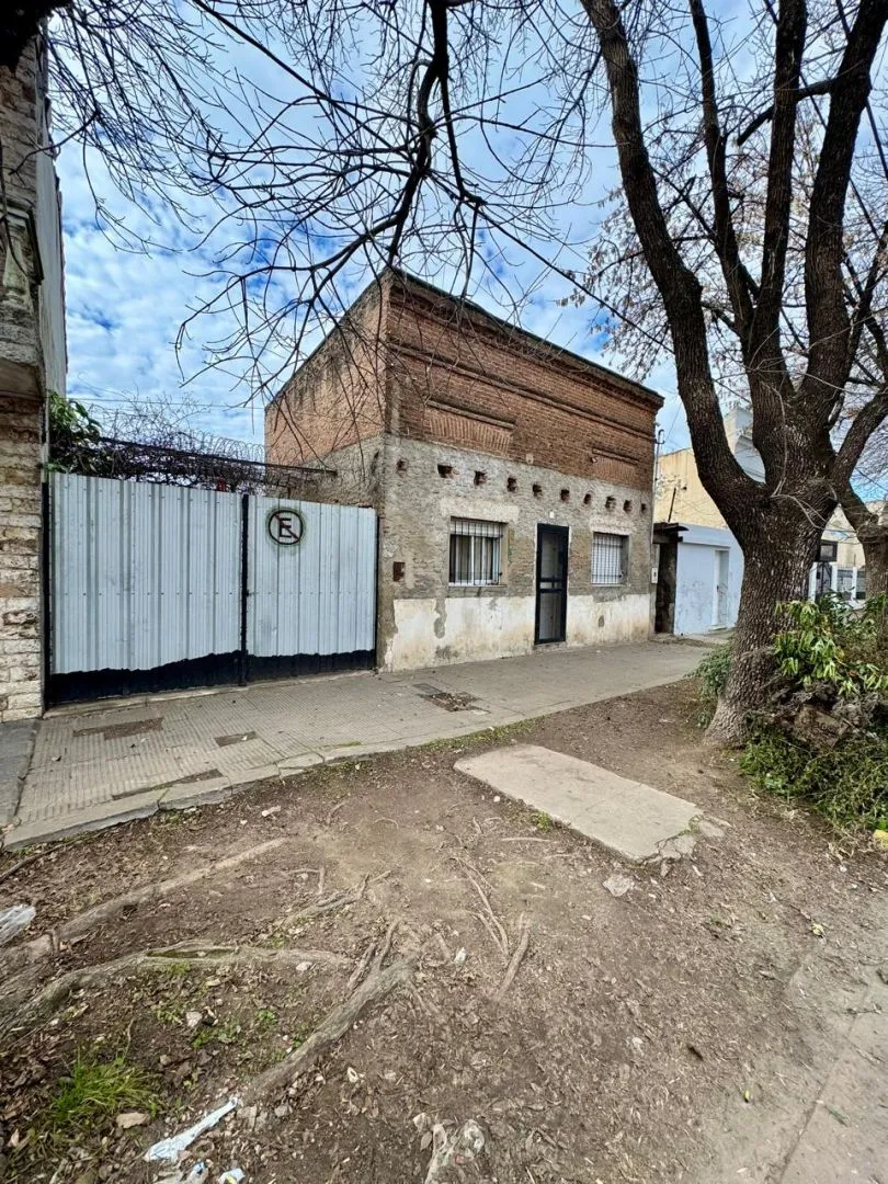 Casa en 9 de julio 800