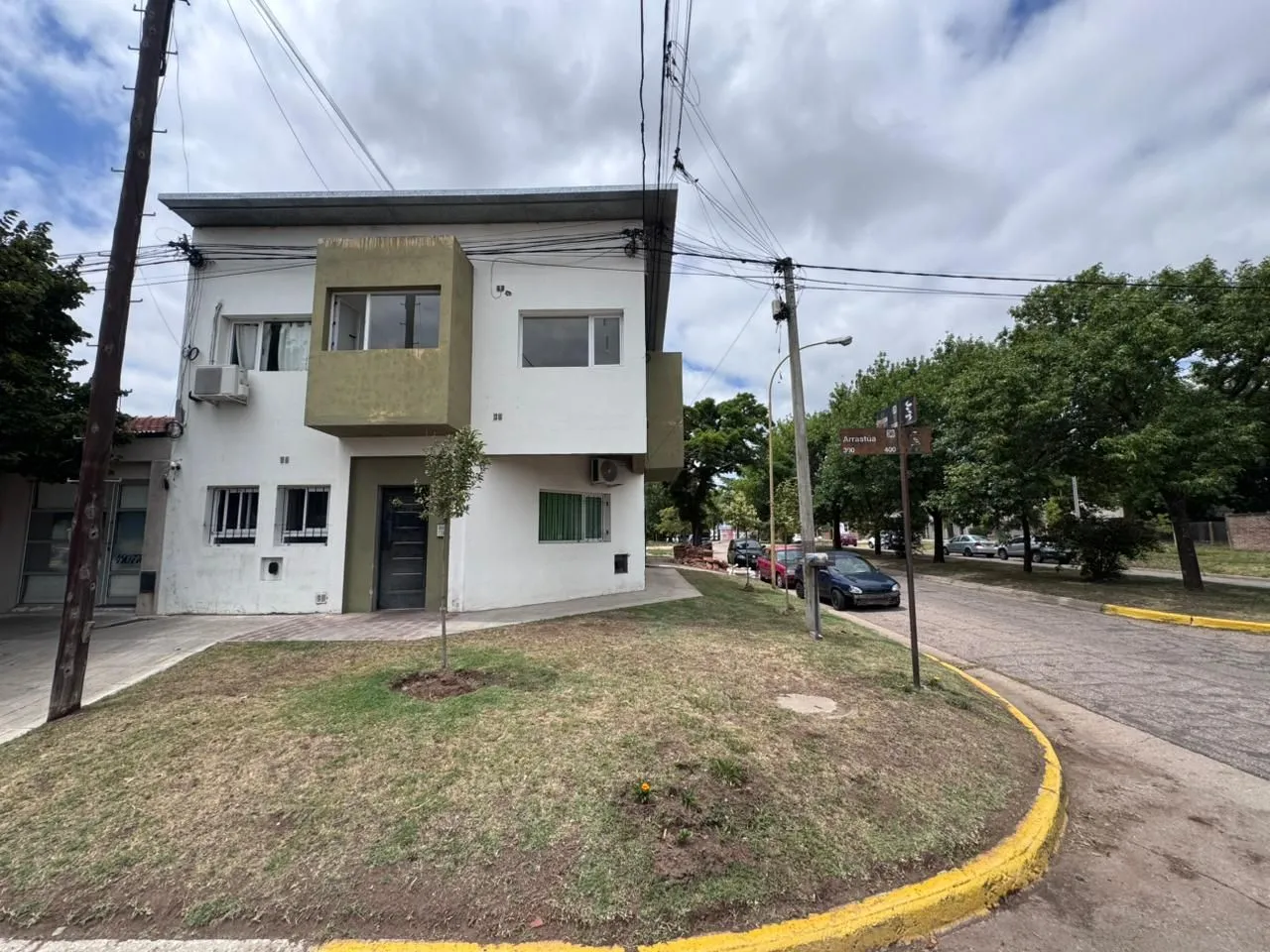 Departamento en Arrastua 300