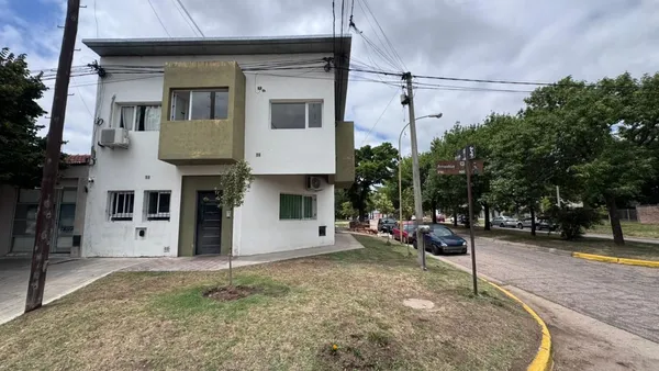 Departamento en Arrastua 300