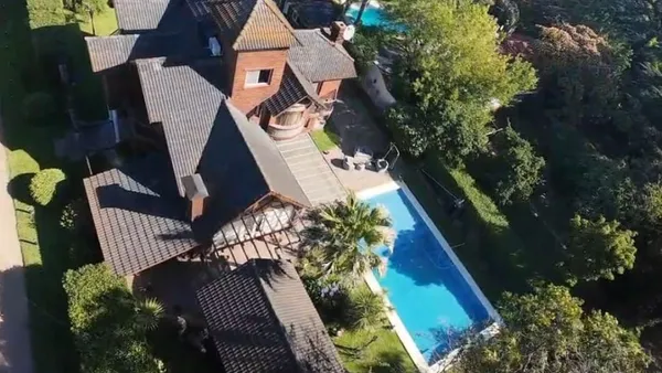 Casa en FRAGATA SARMIENT