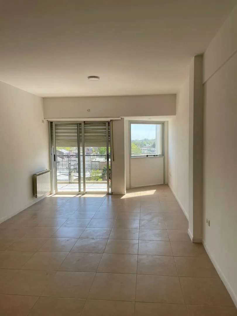 Departamento en PELLEGRINI - ED 1600