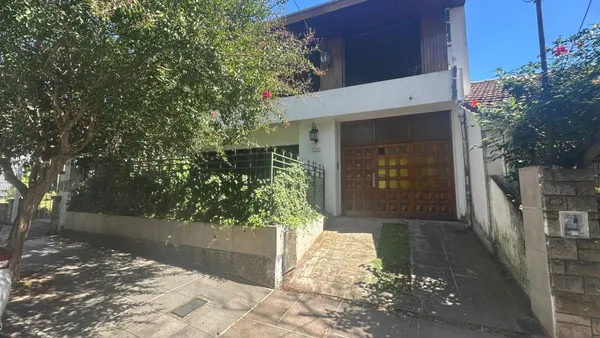 Casa en 9 DE JULIO 1000