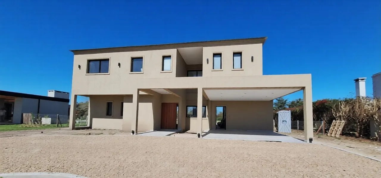 Casa en RUTA 6