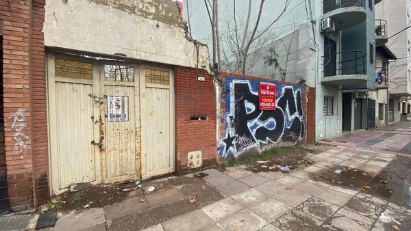 Lote en Wenceslao de Tat 4800