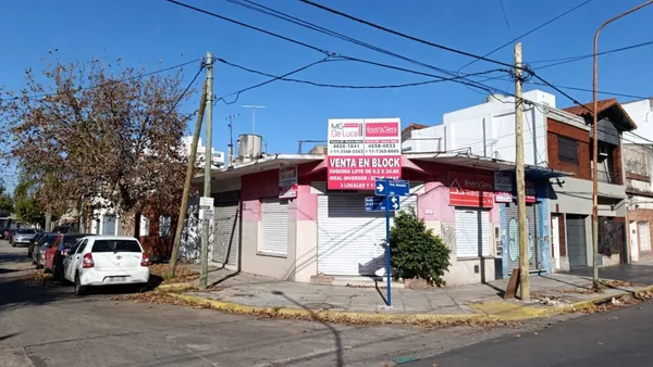 Local Comercial en Alvarado 200