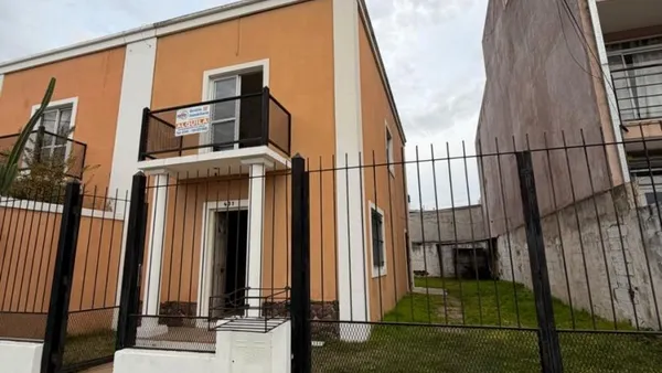 Departamento en GERARDO YOYA 400