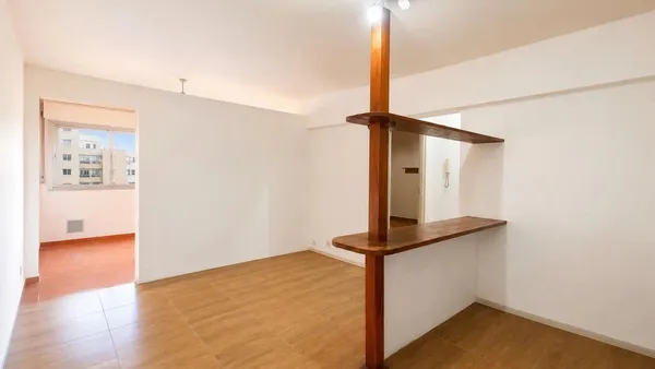 Departamento en Lavalle 100