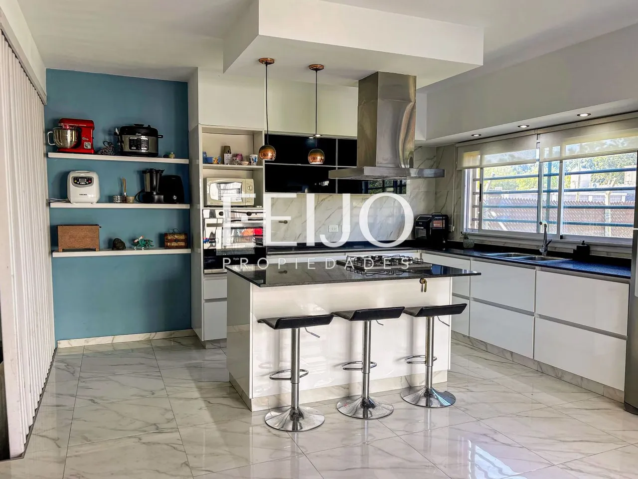 Casa en 542 1600