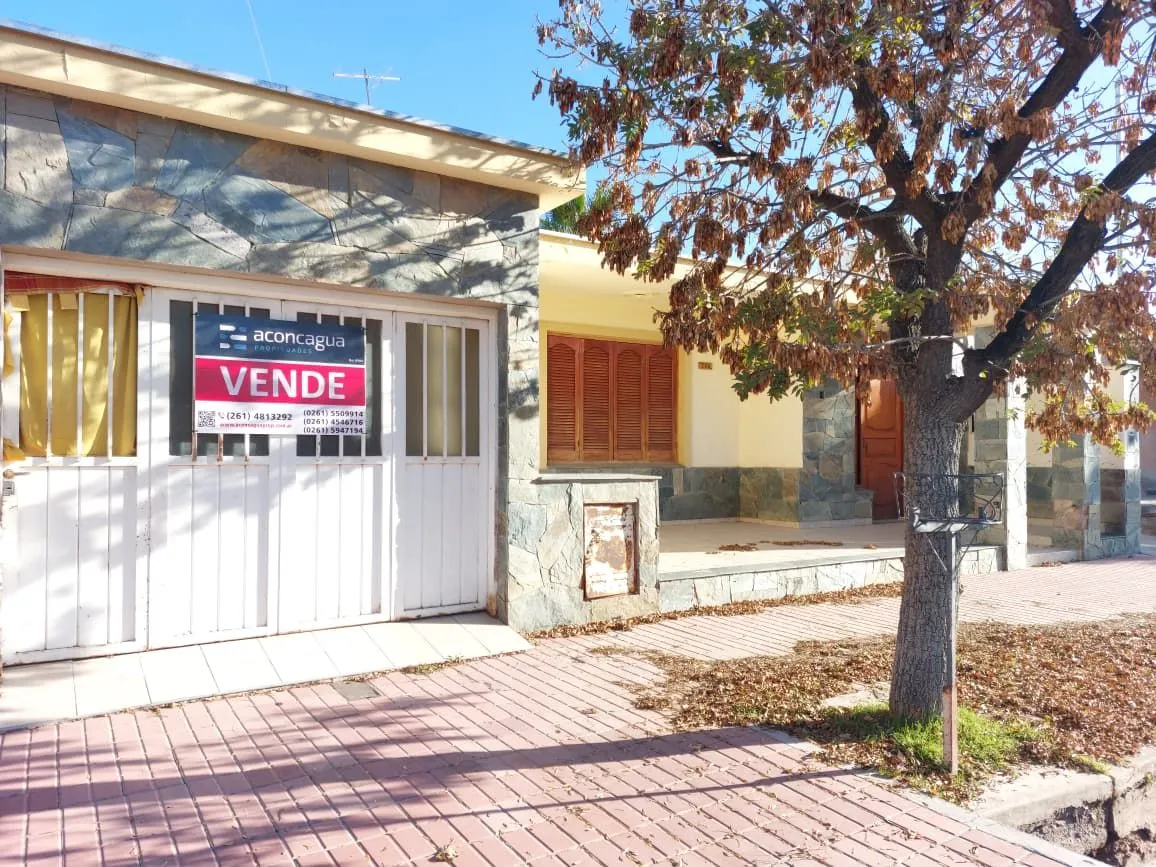 Casa en Naciones Unidas 200