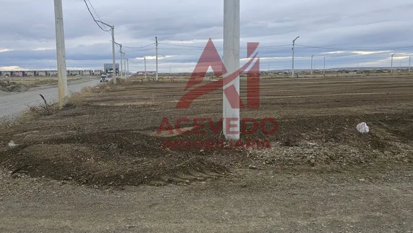 Lote en VUELTA DE OBLIGA