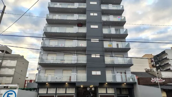 Departamento en AV. COSTANERA 2600