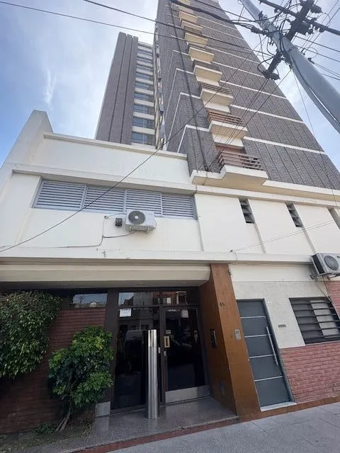 Departamento en OBLIGADO 100