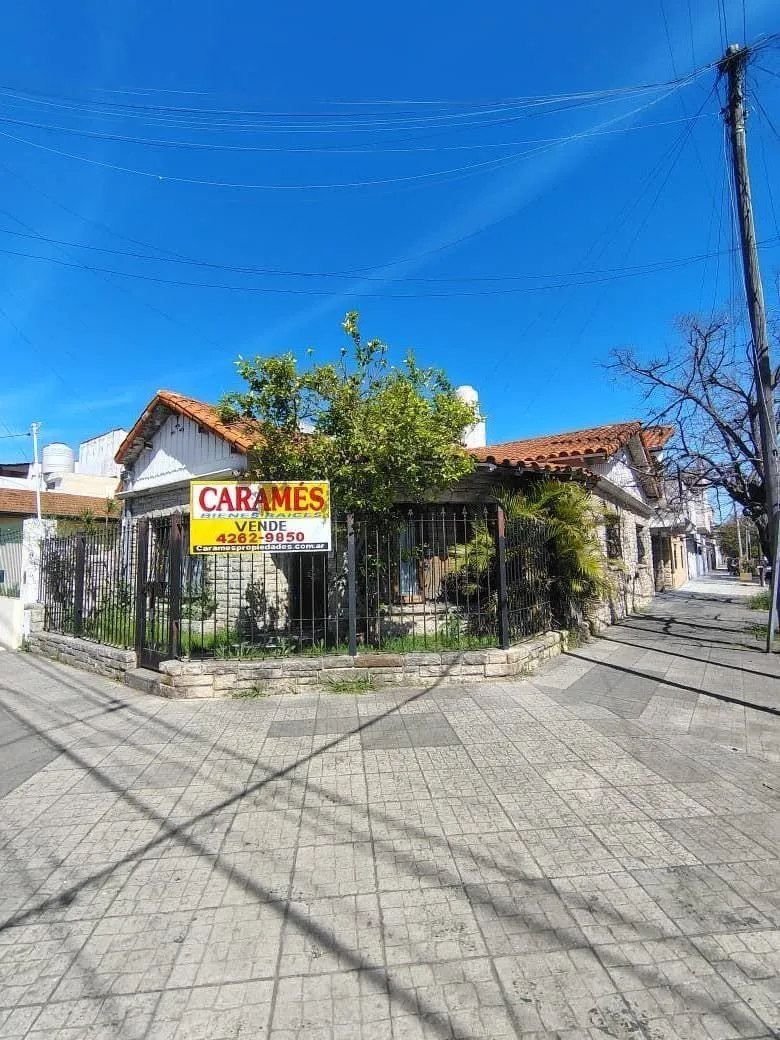Casa en DERQUI 800