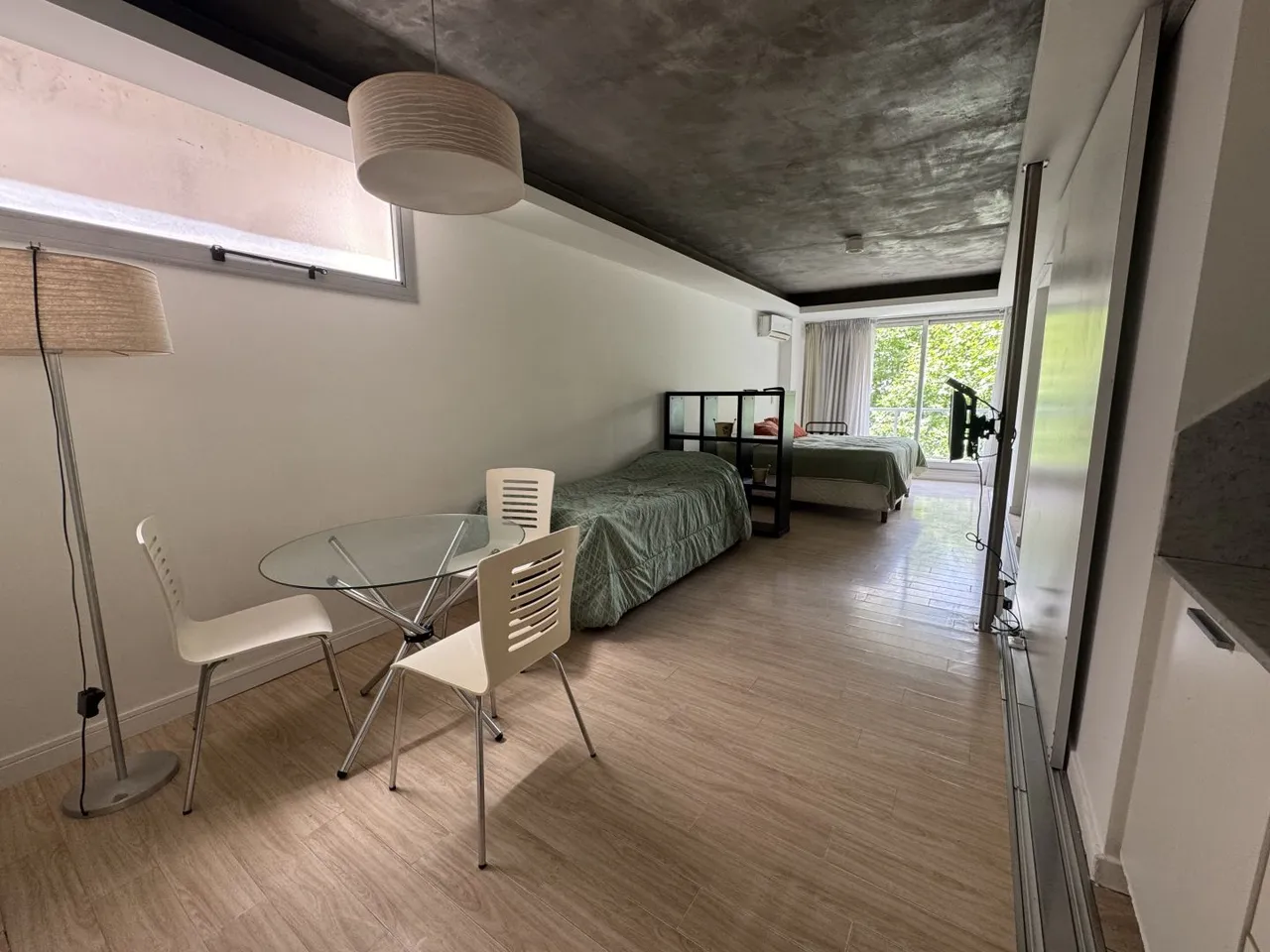 Departamento en Laprida 1700