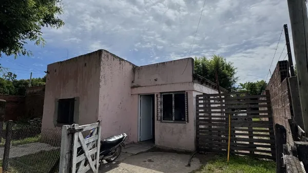 Casa en florencio chappa 600