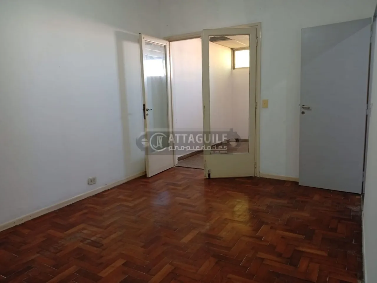 Departamento en AV. PTE PERON 23800