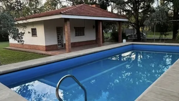 Casa en Colectora Ruta 9