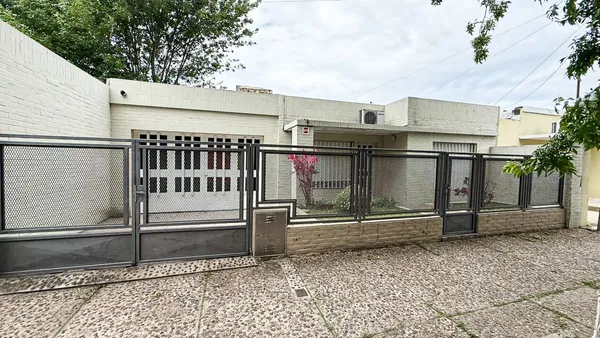 Casa en Salta 900