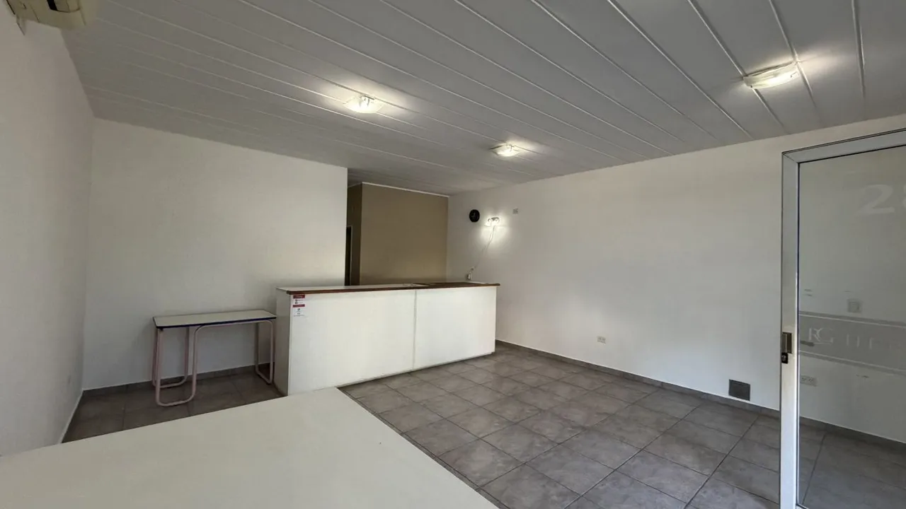 Local Comercial en CASTELLI 100