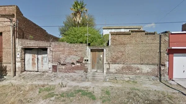 Lote en 30 entre 21 y 23