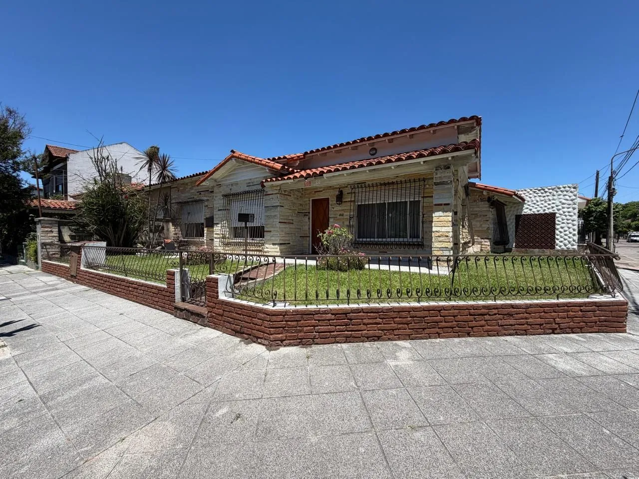 Casa en CONDE ZEPPELIN 6200