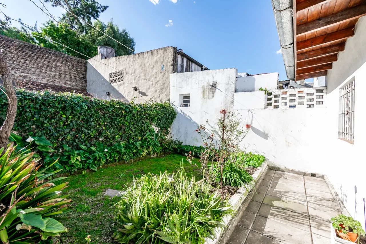 Casa en URUGUAY 300