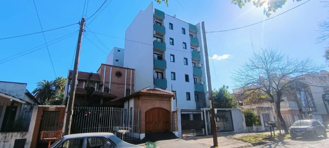 Departamento en 9 de Julio 800