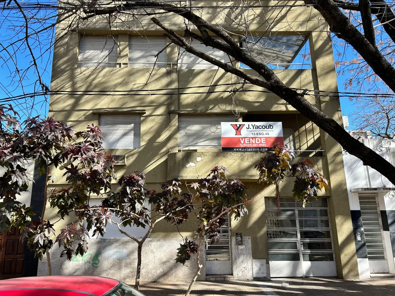 Casa en Calle 18 1200