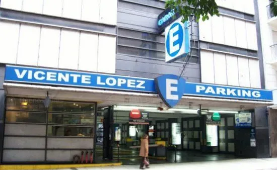 Cochera en VICENTE LOPEZ 1700