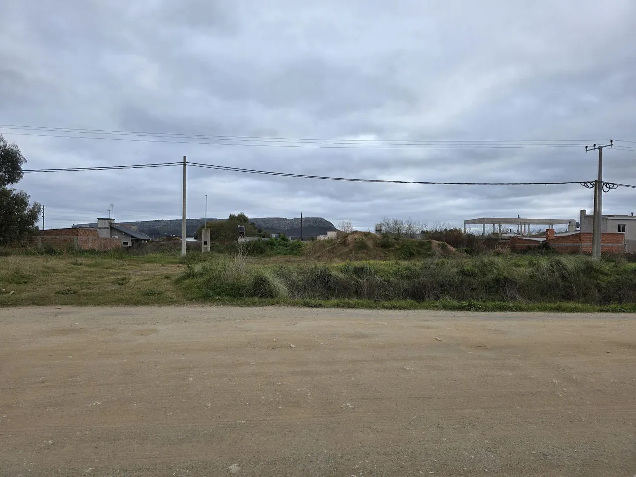 Lote en AV. FAVALORO - P