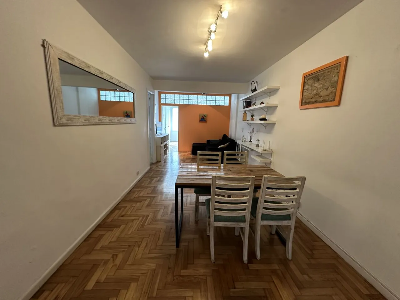 Departamento en VIAMONTE 1800