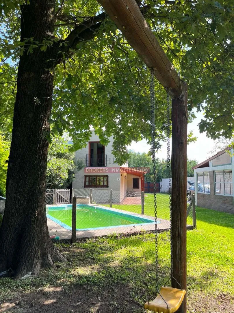Casa en Ricardo Fernande 1500