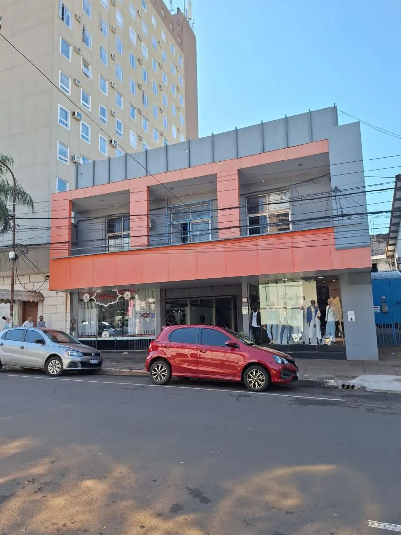 Local Comercial en SAN LORENZO 2100