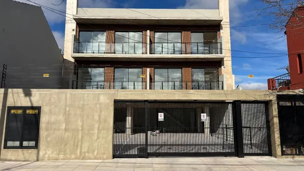 Departamento en Cangallo 100