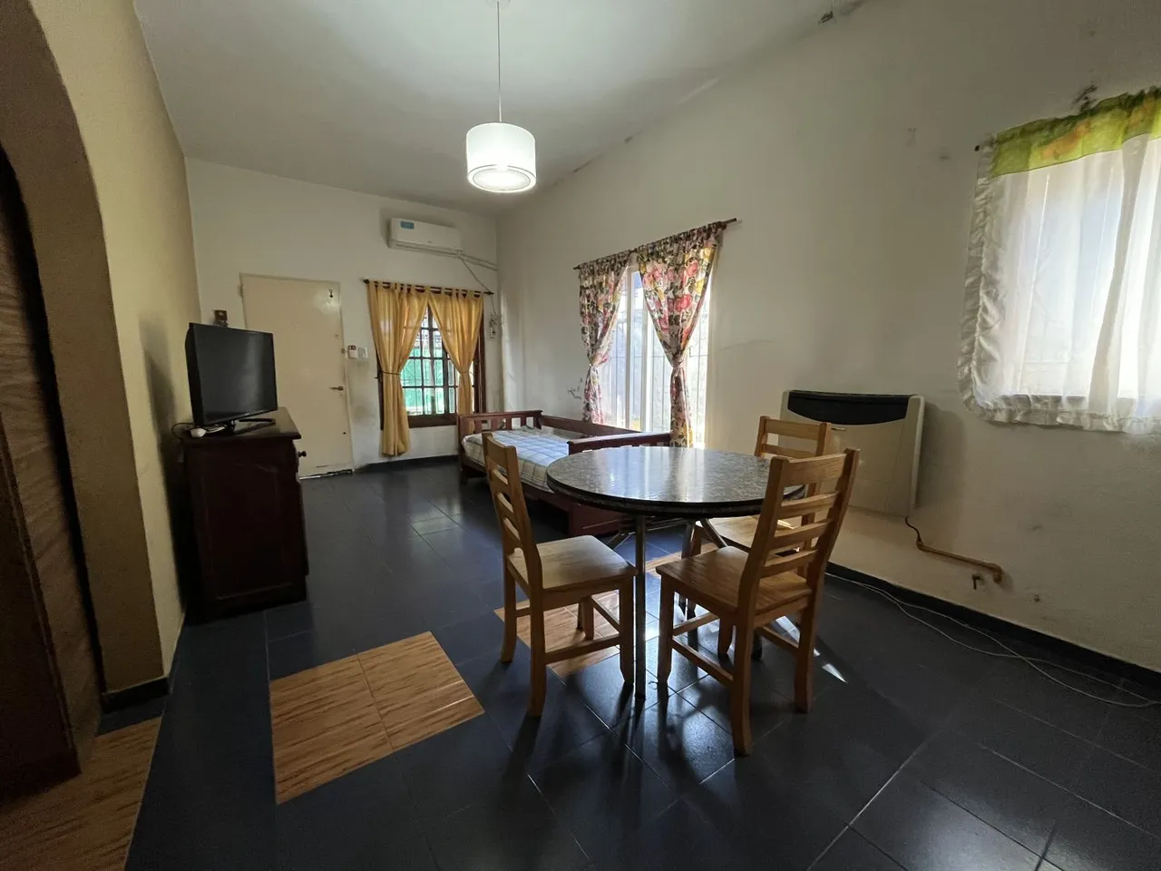 Casa en Gral. Manuel Bel 5200