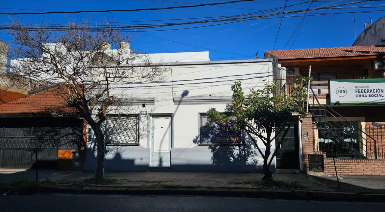 Casa en Juan Florio 3400