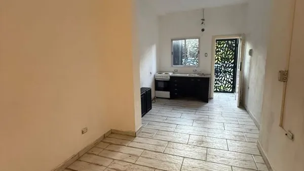 Departamento en Juan Jose Paso 1700