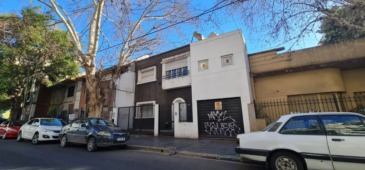 Casa en Moreno 100