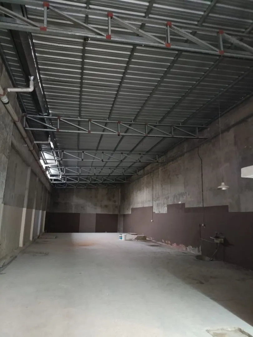 Local Comercial en CAVIA 900