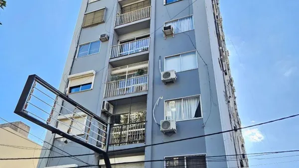 Departamento en Alsina 100