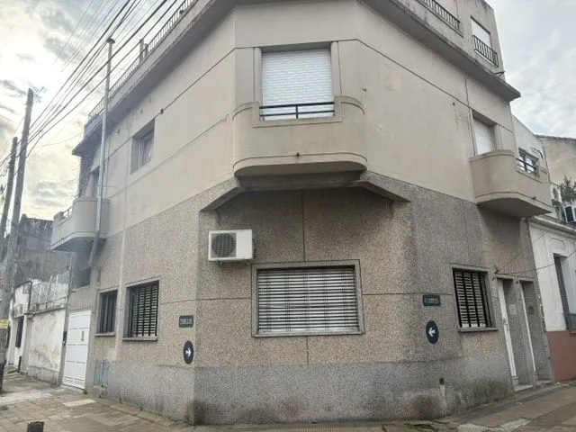 Departamento en Hernan Cortes 100